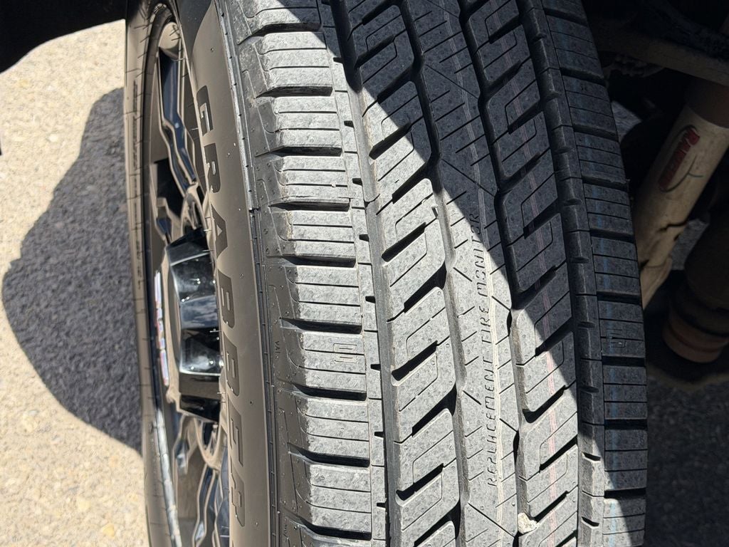 2025 GMC Sierra 2500HD AT4