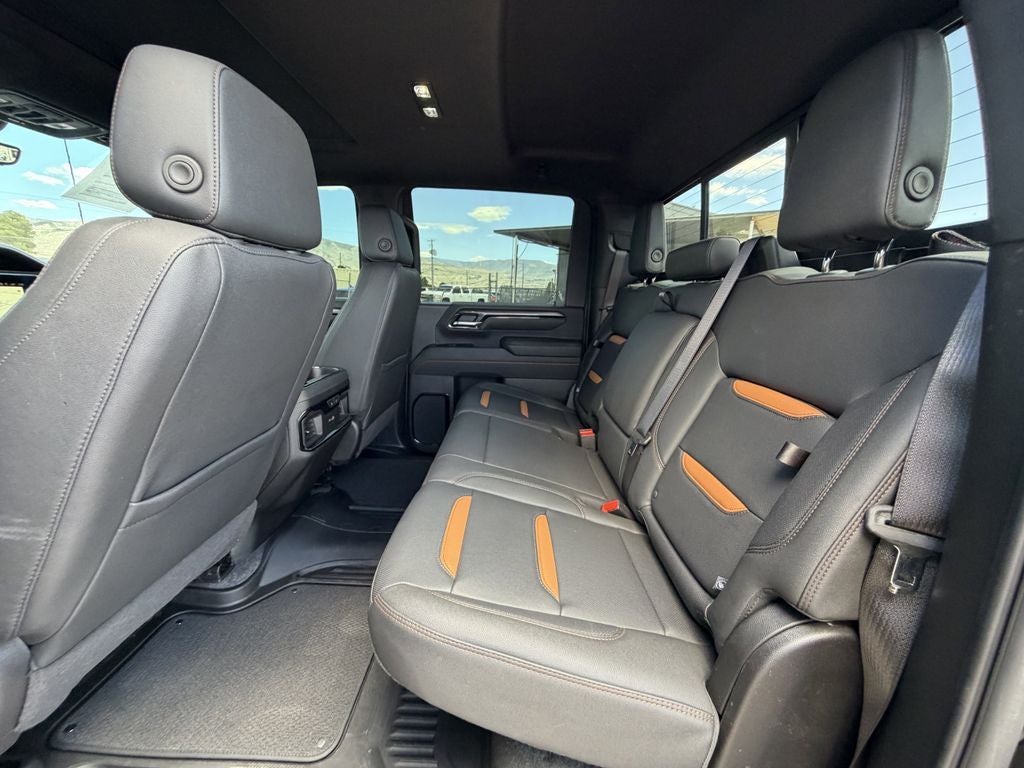 2025 GMC Sierra 2500HD AT4