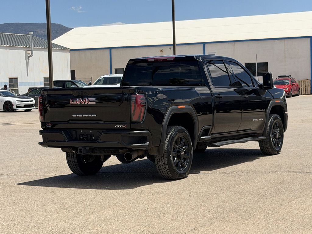 2025 GMC Sierra 2500HD AT4