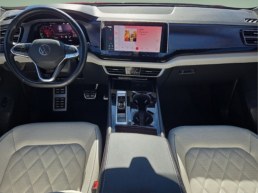 2025 Volkswagen Atlas Cross Sport 2.0T SEL Premium R-Line