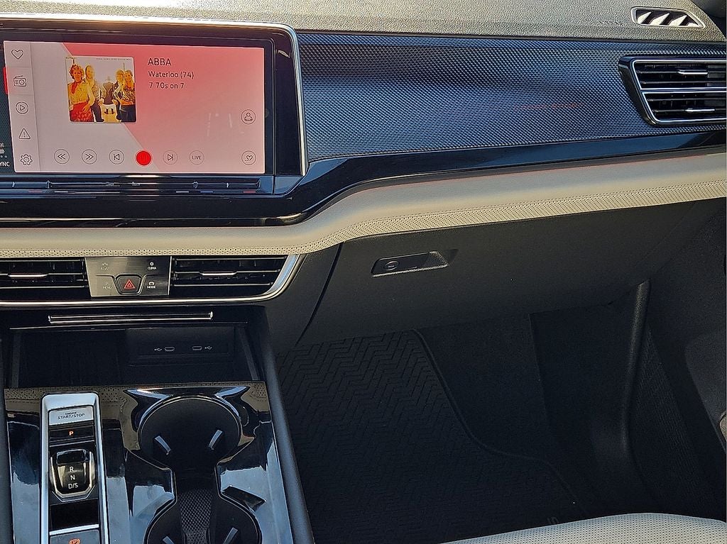 2025 Volkswagen Atlas Cross Sport 2.0T SEL Premium R-Line