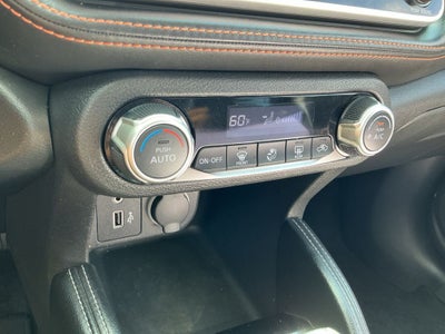 2019 Nissan Kicks SR