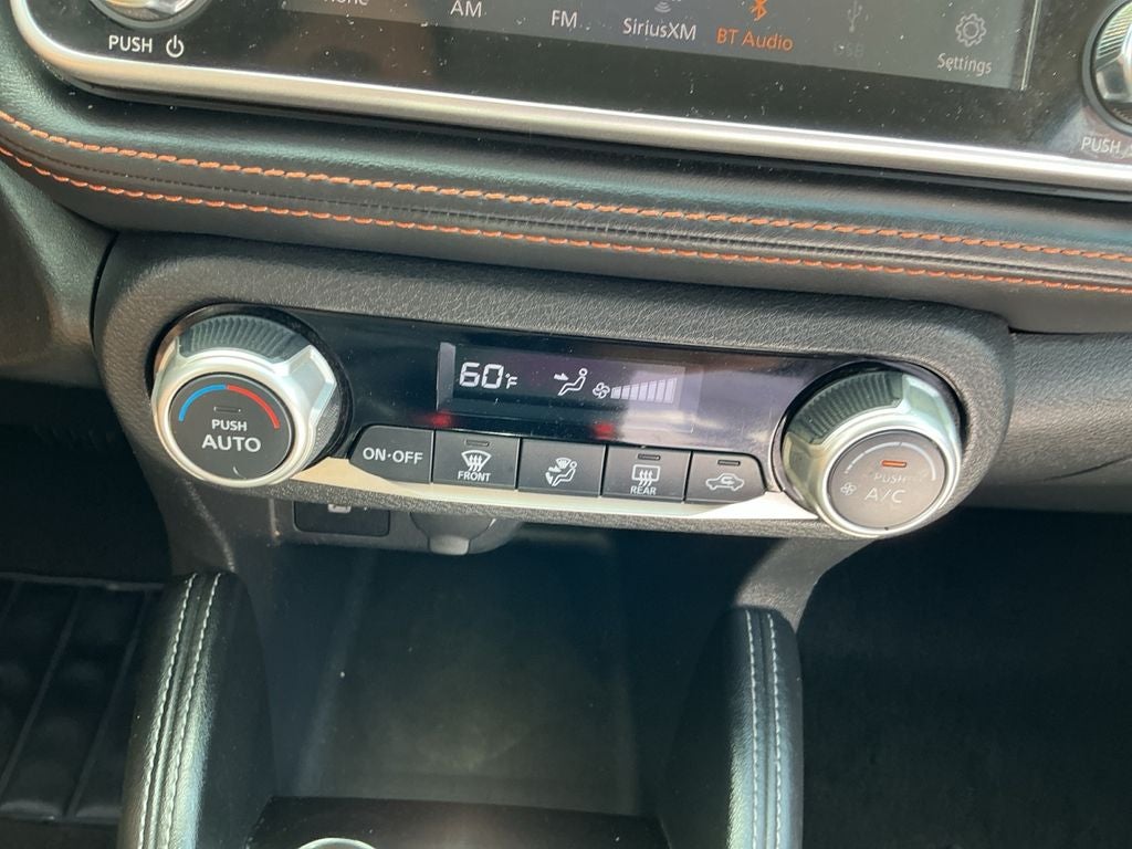 2019 Nissan Kicks SR