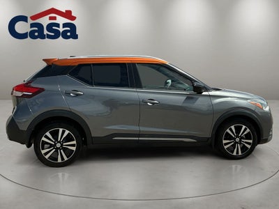2019 Nissan Kicks SR