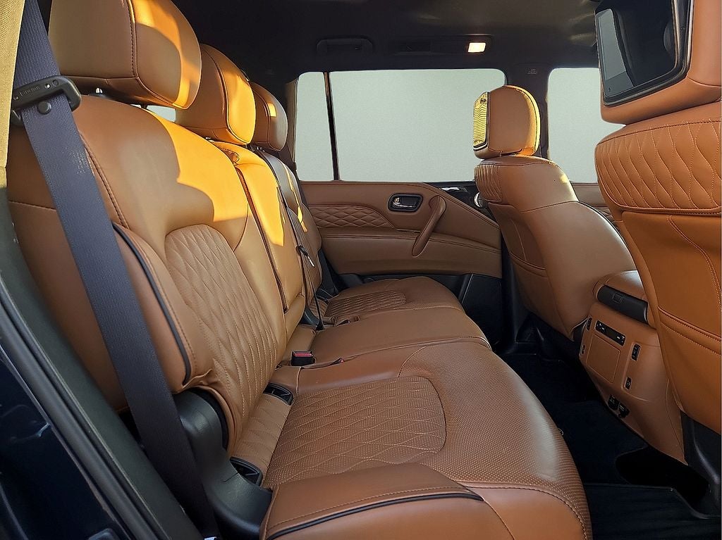 2023 INFINITI QX80 Premium Select