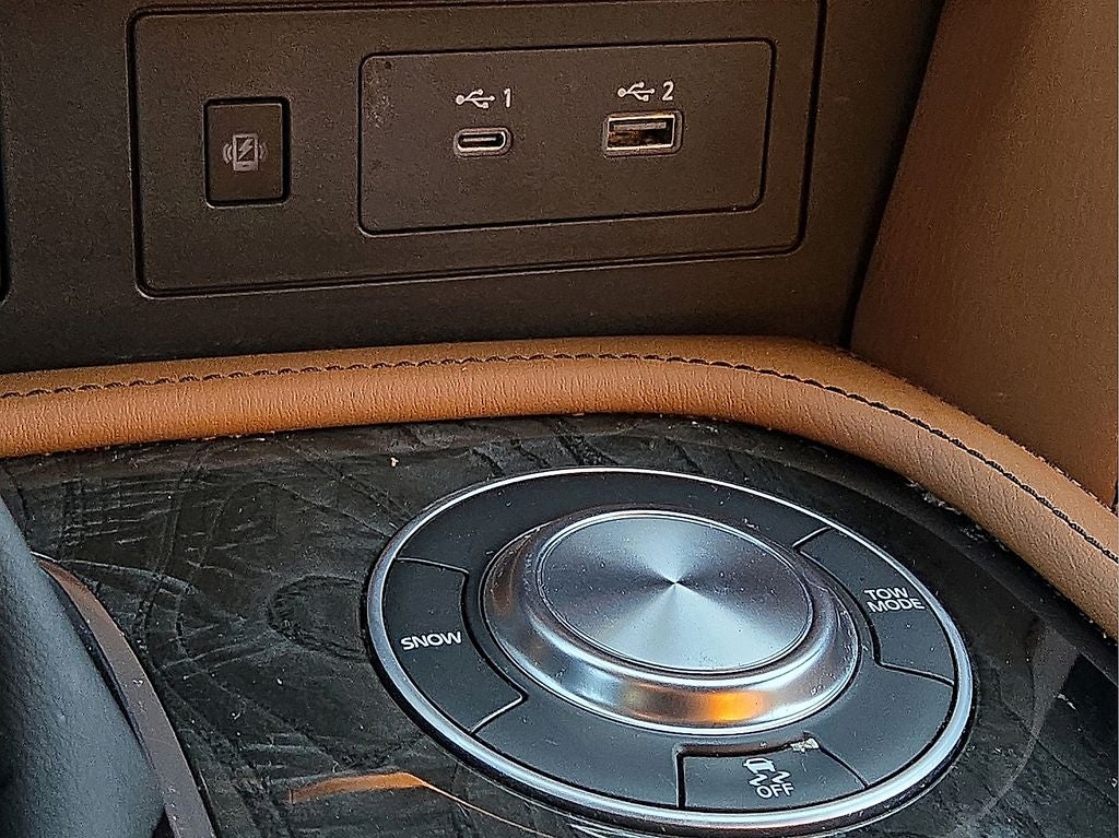 2023 INFINITI QX80 Premium Select