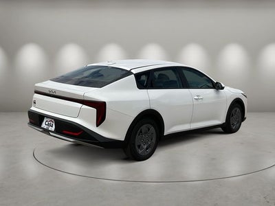 2026 Kia K4 LX