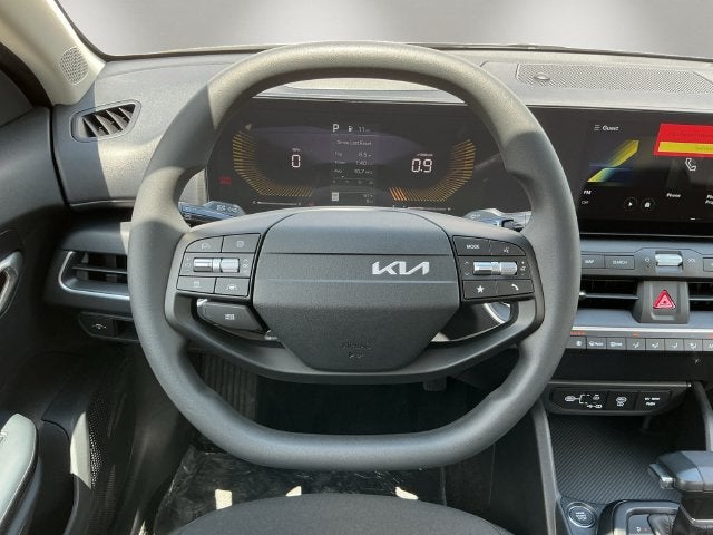 2027 Kia K4 LXS