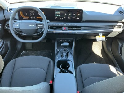 2027 Kia K4 LX