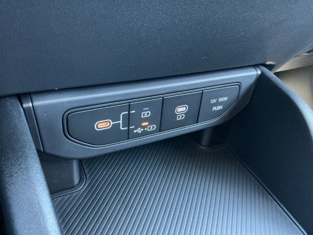 2027 Kia K4 LX