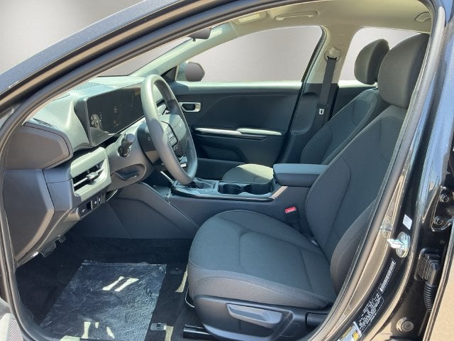 2027 Kia K4 LXS