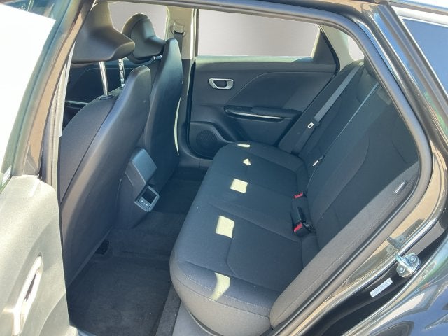 2027 Kia K4 LX