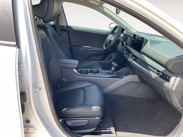 2026 Kia K4 Hatchback EX