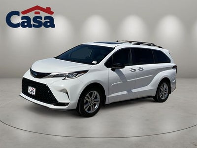 2023 Toyota Sienna XSE
