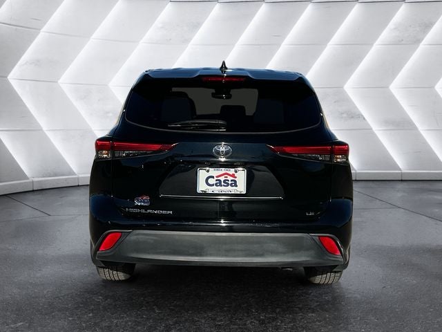 2023 Toyota Highlander LE