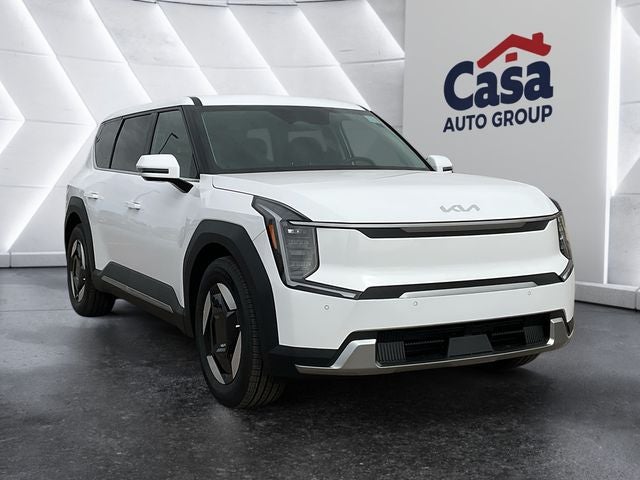 2026 Kia EV9 Light Short Range