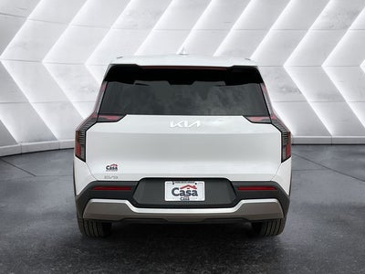 2026 Kia EV9 Light Short Range