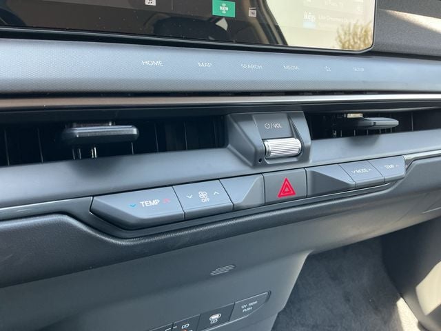 2026 Kia EV9 Light Short Range