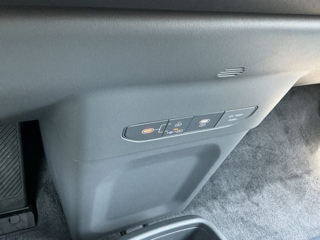 2026 Kia EV9 Light Short Range