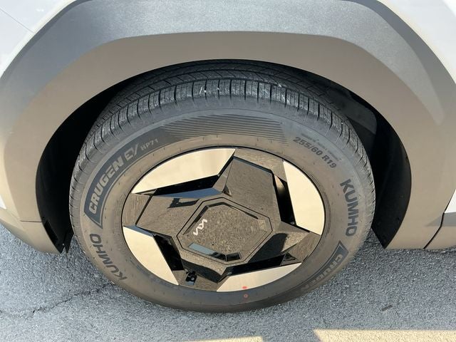 2026 Kia EV9 Light Short Range