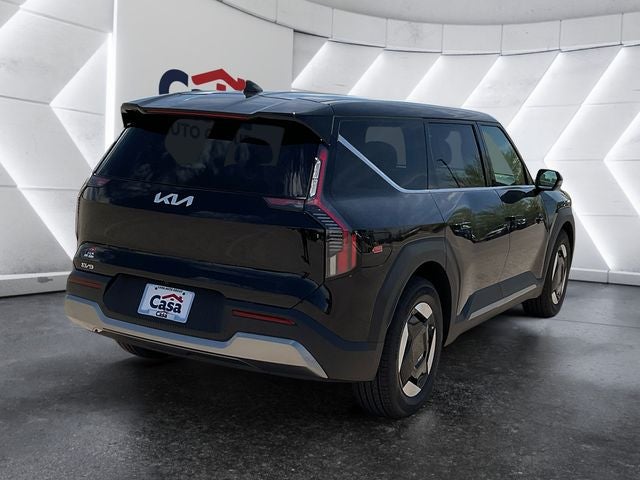 2026 Kia EV9 Light Short Range