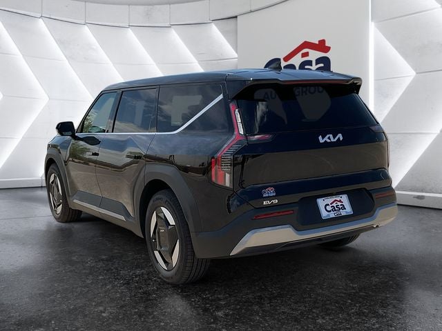 2026 Kia EV9 Light Short Range