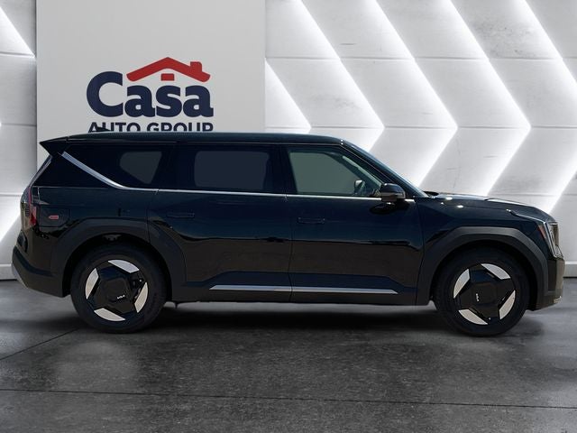 2026 Kia EV9 Light Short Range