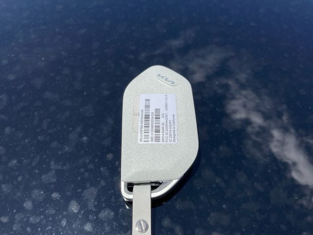 2026 Kia EV9 Light Short Range