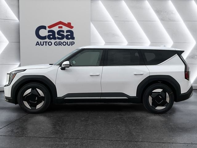 2026 Kia EV9 Light Short Range