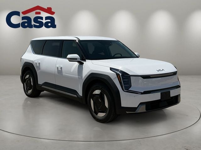 2026 Kia EV9 Light Short Range