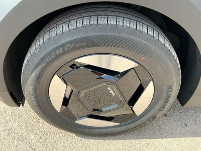 2026 Kia EV9 Light Long Range