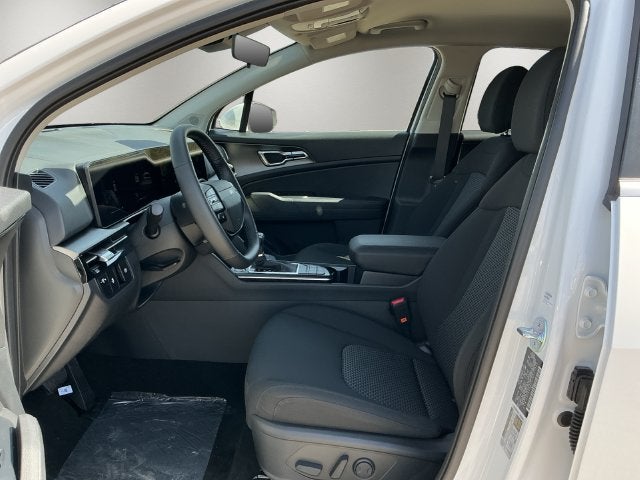 2027 Kia Sportage LX