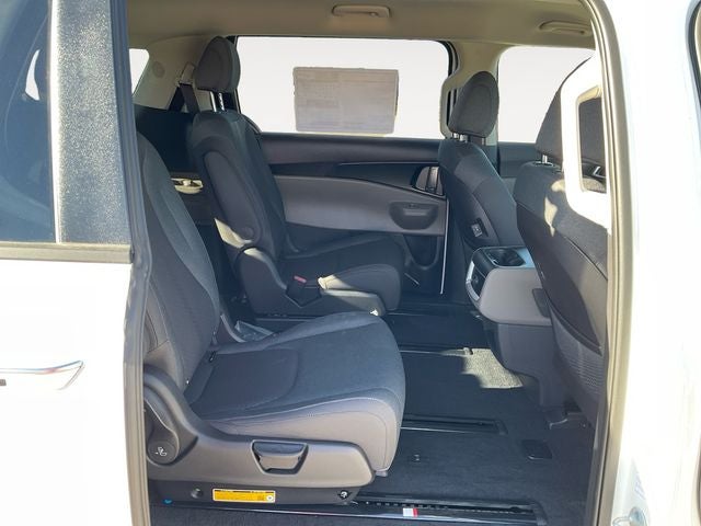 2026 Kia Carnival LX