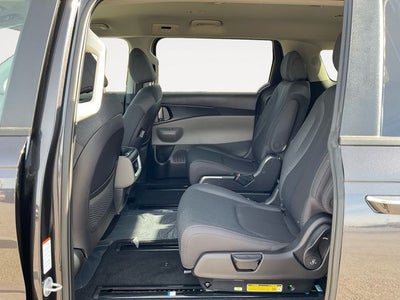 2026 Kia Carnival LX