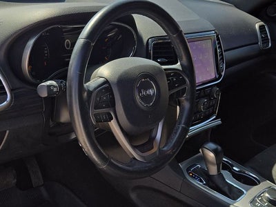 2020 Jeep Grand Cherokee Laredo