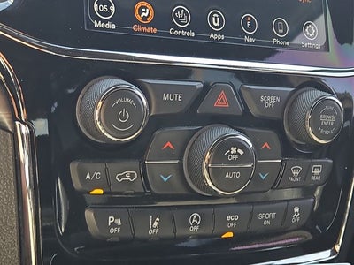 2020 Jeep Grand Cherokee Laredo