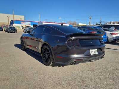 2022 Ford Mustang EcoBoost