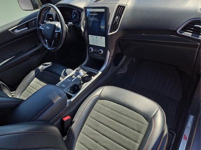 2022 Ford Edge ST Line