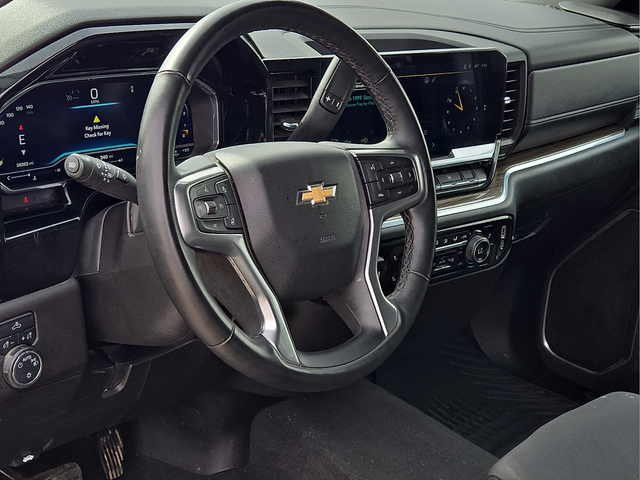 2025 Chevrolet Silverado 1500 LT LT1