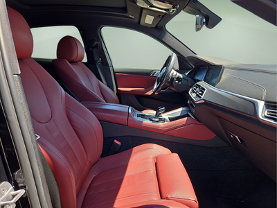 2022 BMW X6 xDrive40i