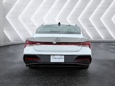 2025 Hyundai Elantra Hybrid Limited