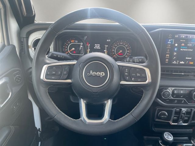 2025 Jeep Wrangler Sahara