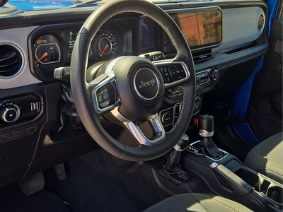 2025 Jeep Wrangler Sahara