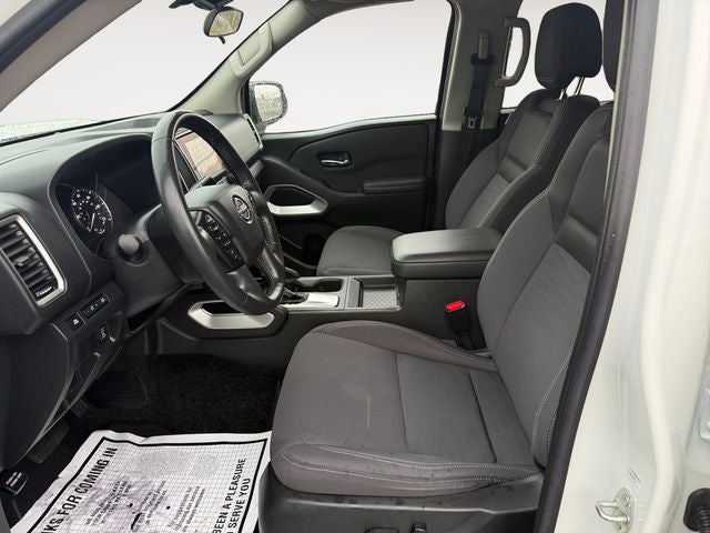 2024 Nissan Frontier Crew Cab SV
