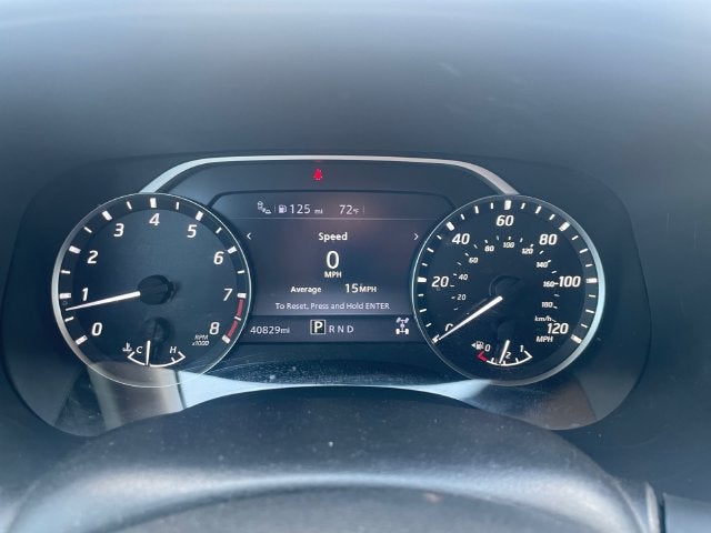 2022 Nissan Frontier SV