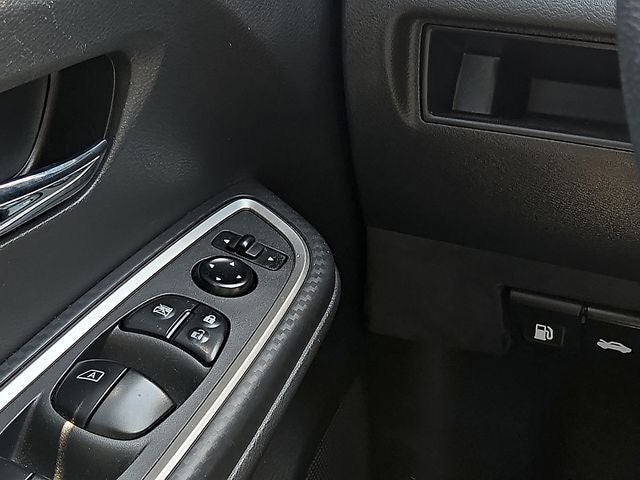 2024 Nissan Versa 1.6 SR