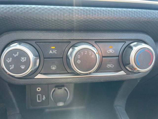 2023 Nissan Kicks S