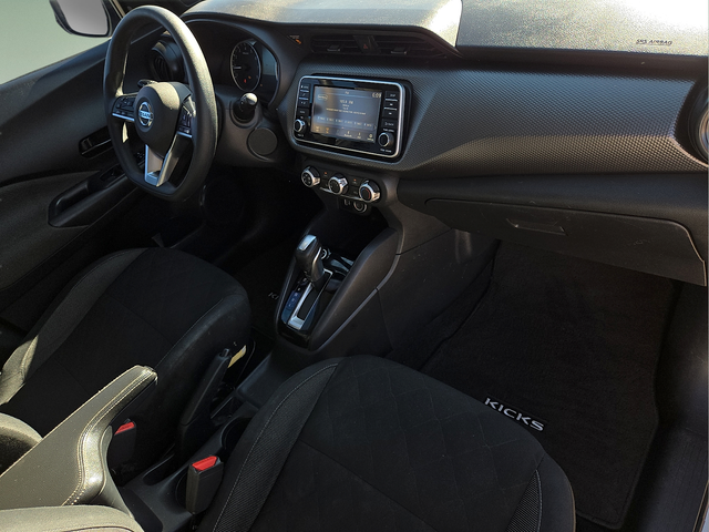 2020 Nissan Kicks S