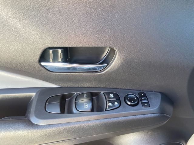 2021 Nissan Kicks SR Nissan Certified