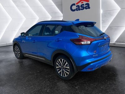 2023 Nissan Kicks SR